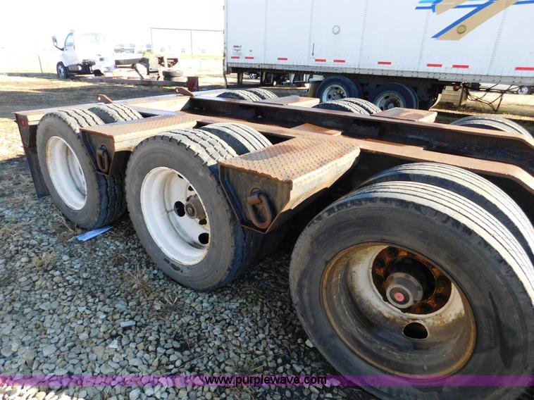 image for item J7482 2006 Eager Beaver 55 GLS lowboy equipment trailer