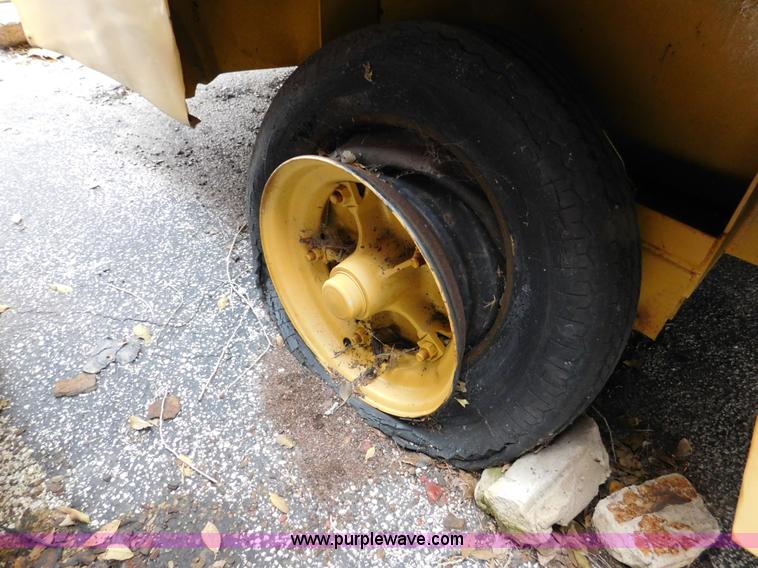 image for item J7488 Sullair 300 D2W0 air compressor