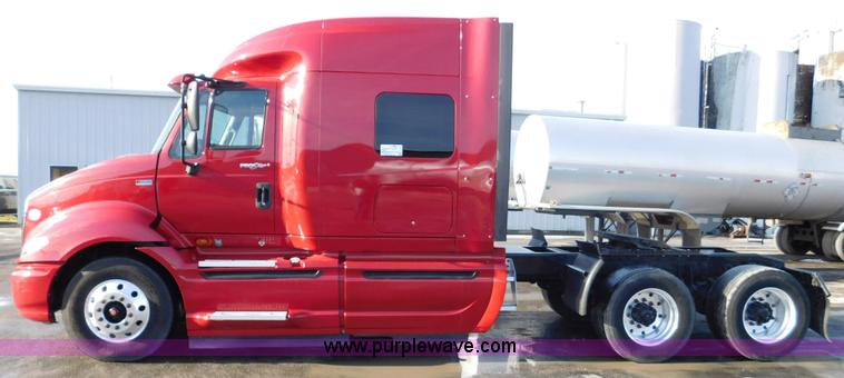 image for item J7491 2012 International ProStar semi truck