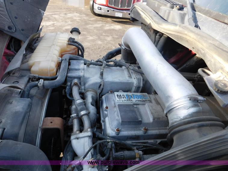 image for item J7491 2012 International ProStar semi truck