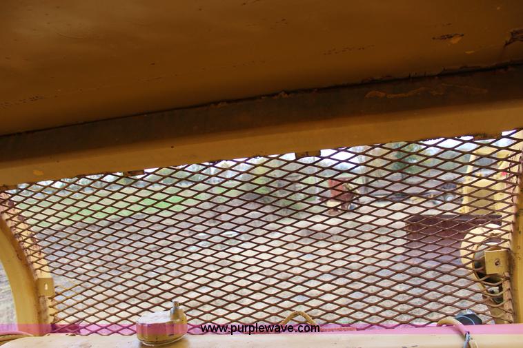 image for item J7749 1968 International TD25C dozer