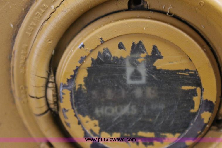 image for item J7749 1968 International TD25C dozer