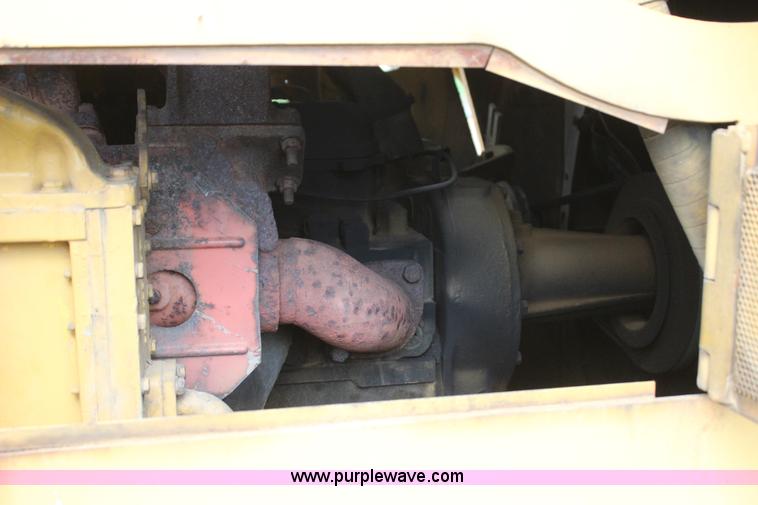 image for item J7749 1968 International TD25C dozer