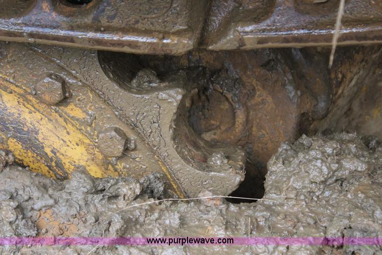 image for item J7749 1968 International TD25C dozer