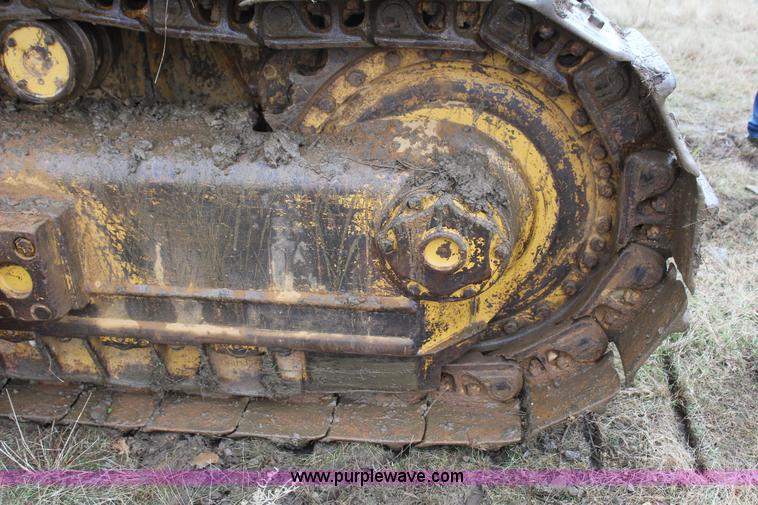 image for item J7749 1968 International TD25C dozer