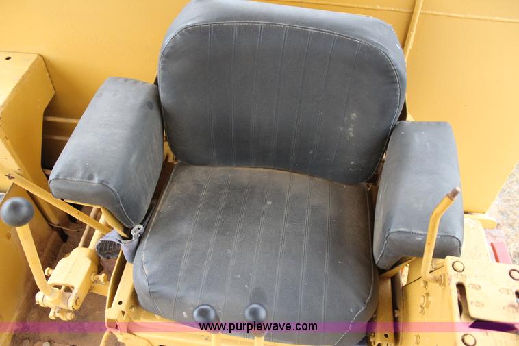 image for item J7750 1971 International TD25C dozer