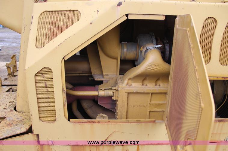 image for item J7750 1971 International TD25C dozer