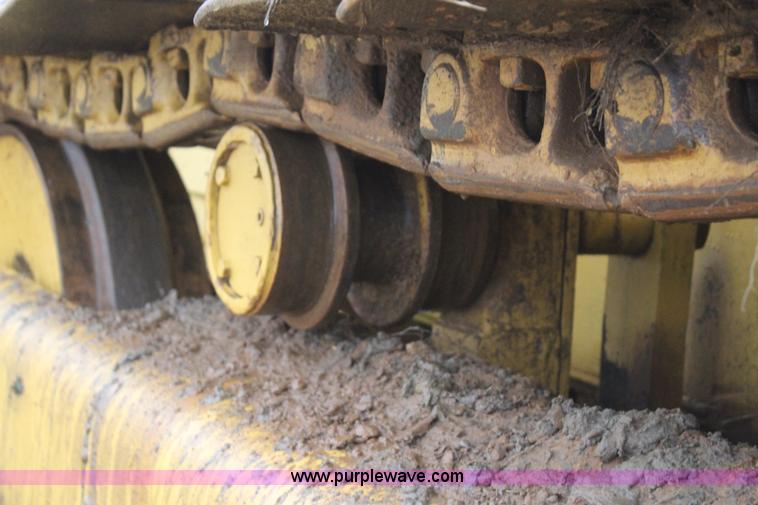 image for item J7750 1971 International TD25C dozer