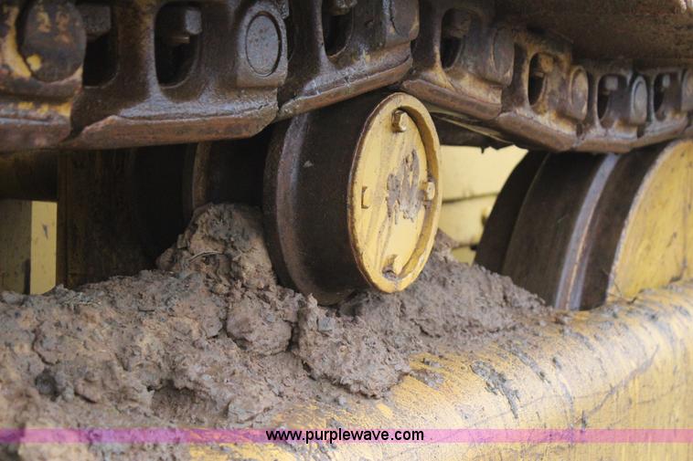 image for item J7750 1971 International TD25C dozer