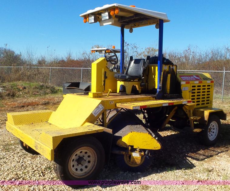 image for item J8410 Superior Broom DT80J broom