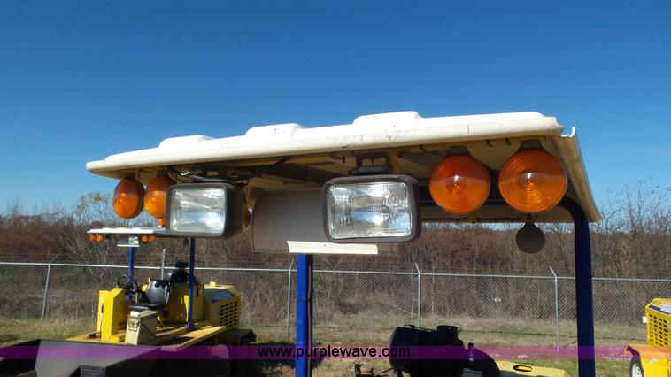 image for item J8410 Superior Broom DT80J broom