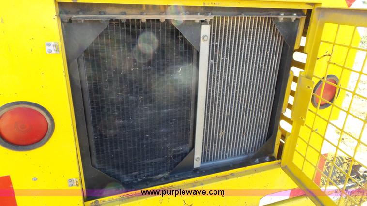 image for item J8410 Superior Broom DT80J broom