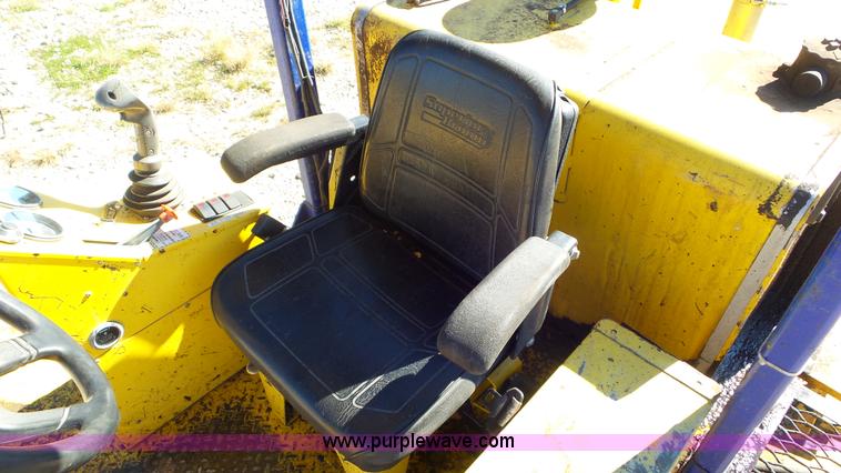 image for item J8411 Superior Broom DT80J broom