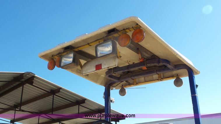 image for item J8411 Superior Broom DT80J broom