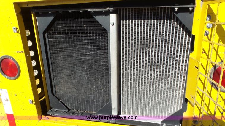 image for item J8411 Superior Broom DT80J broom