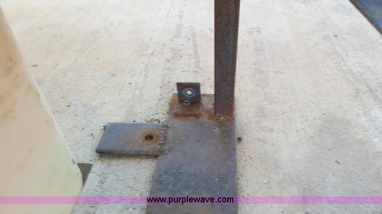 image for item J8413 Solar Tech arrow board