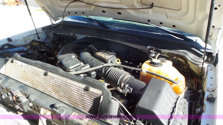 image for item J8414 2008 Ford F250 XL SuperCab pickup truck