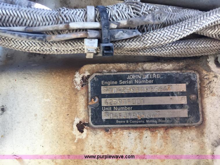 image for item J8415 1989 Ford Elgin Crosseind Series G street sweeper