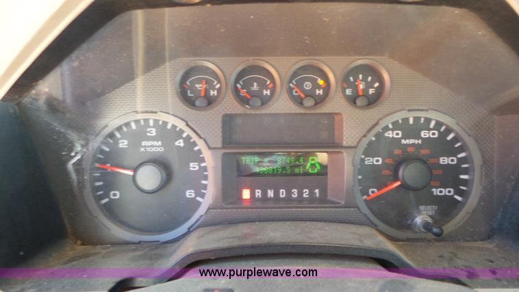 image for item J8417 2008 Ford F250 XL SuperCab pickup truck