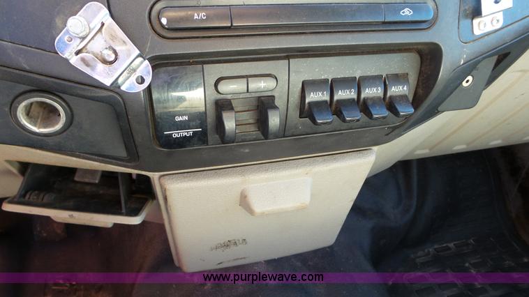 image for item J8417 2008 Ford F250 XL SuperCab pickup truck