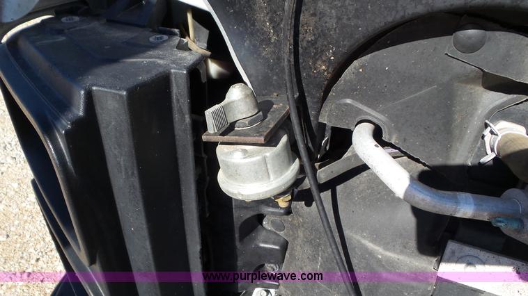 image for item J8417 2008 Ford F250 XL SuperCab pickup truck