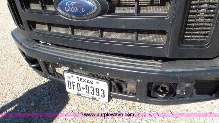 image for item J8417 2008 Ford F250 XL SuperCab pickup truck