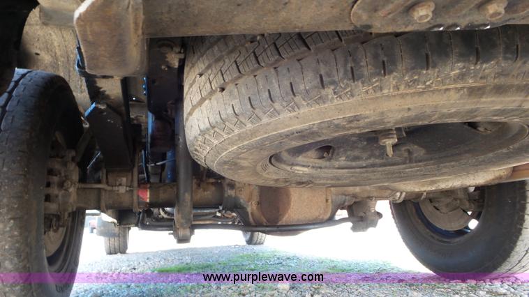 image for item J8417 2008 Ford F250 XL SuperCab pickup truck