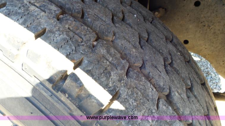 image for item J8417 2008 Ford F250 XL SuperCab pickup truck