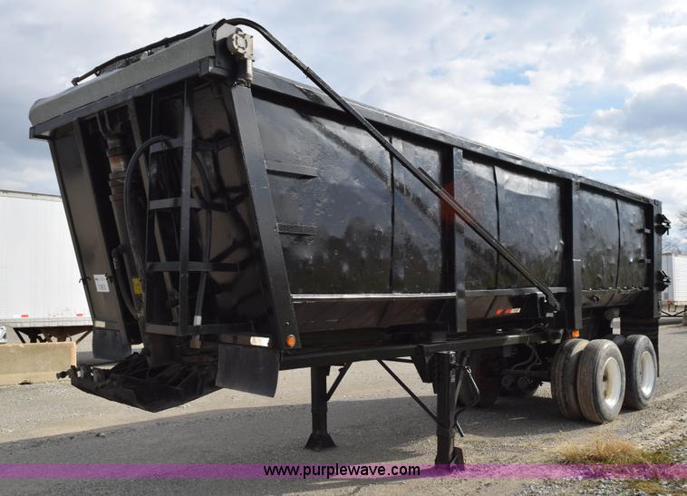 image for item J8464 1993 Mars end dump trailer
