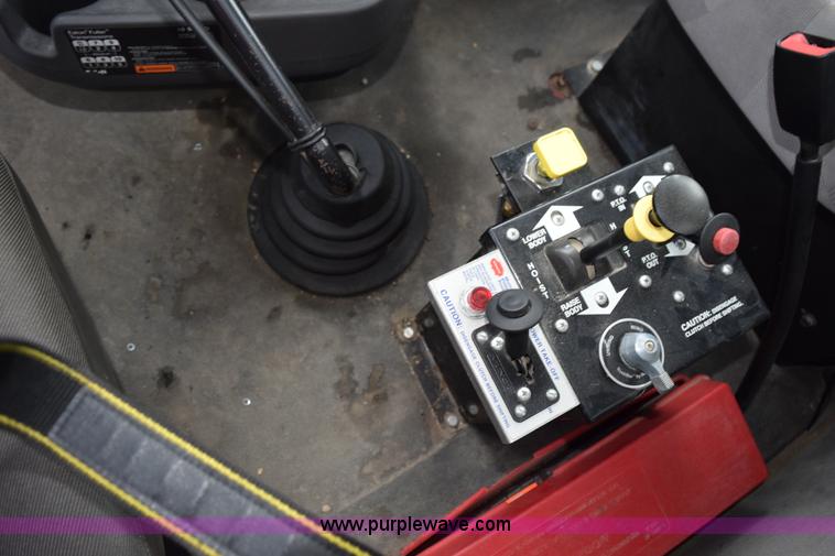 image for item J8465 2010 International ProStar semi truck