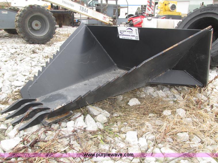 image for item J8759 Tomahawk skid steer stump bucket