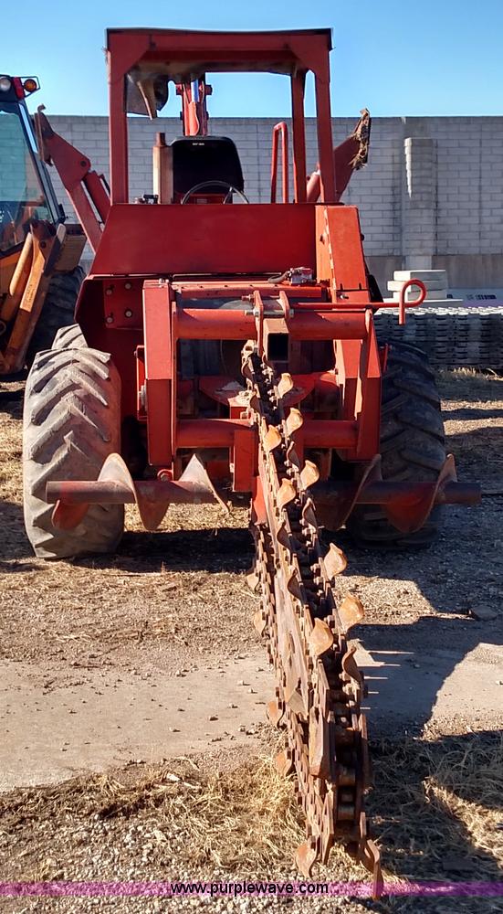 image for item K1171 1983 Ditch Witch 6510 trencher