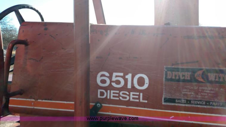 image for item K1171 1983 Ditch Witch 6510 trencher