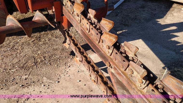 image for item K1171 1983 Ditch Witch 6510 trencher