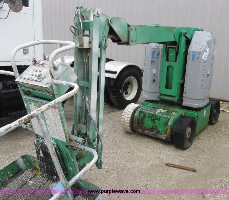 image for item K2247 1999 Genie Z-30/20N boom lift