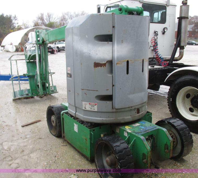 image for item K2247 1999 Genie Z-30/20N boom lift