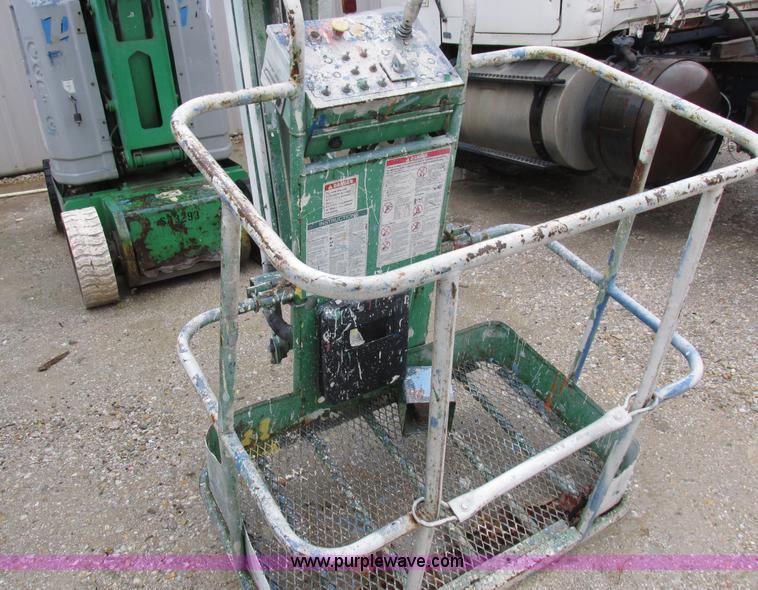 image for item K2247 1999 Genie Z-30/20N boom lift