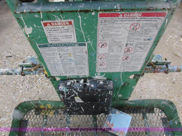 image for item K2247 1999 Genie Z-30/20N boom lift