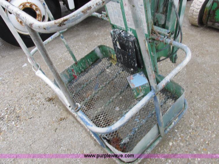 image for item K2247 1999 Genie Z-30/20N boom lift