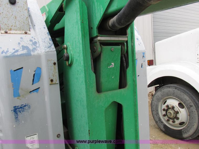 image for item K2247 1999 Genie Z-30/20N boom lift