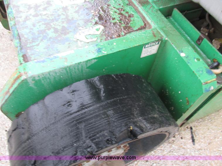 image for item K2247 1999 Genie Z-30/20N boom lift