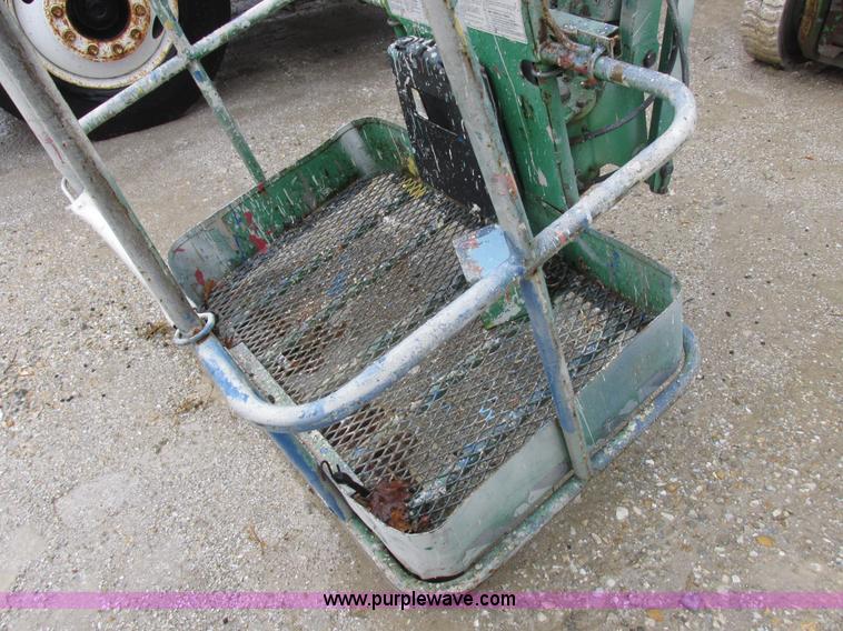 image for item K2247 1999 Genie Z-30/20N boom lift