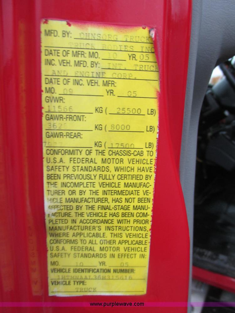 image for item K5205 2006 International DuraStar 4300 dump truck