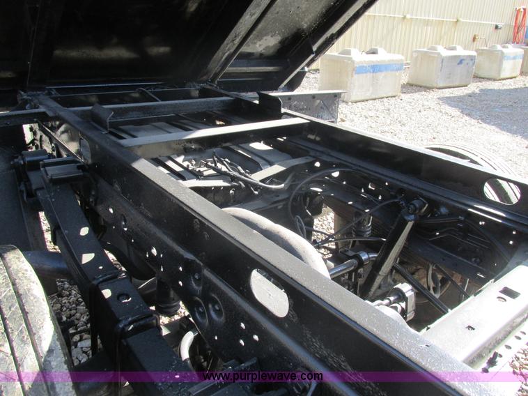 image for item K5206 2006 Ford F450 Super Duty dump truck