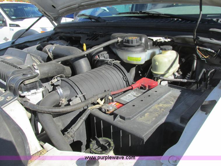 image for item K5206 2006 Ford F450 Super Duty dump truck