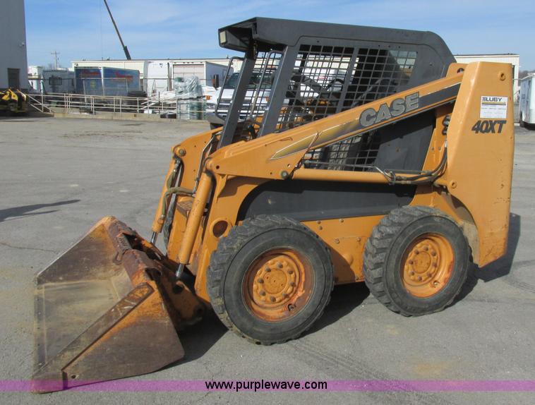 image for item K5210 2002 Case 40XT skid steer