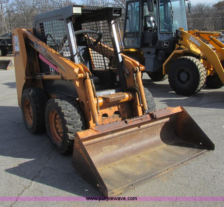 image for item K5210 2002 Case 40XT skid steer