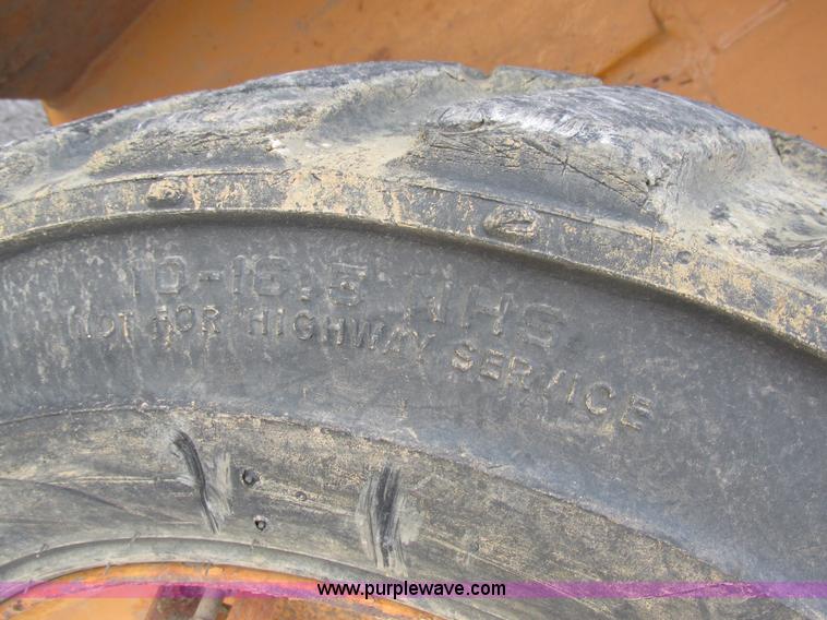 image for item K5210 2002 Case 40XT skid steer