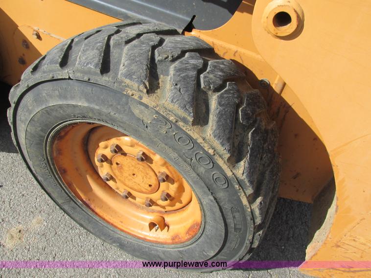 image for item K5210 2002 Case 40XT skid steer