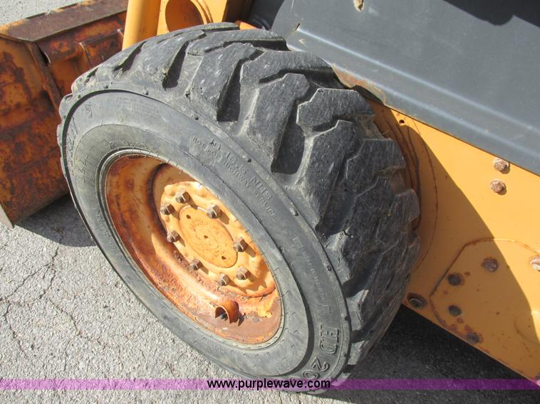 image for item K5210 2002 Case 40XT skid steer